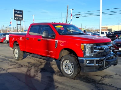 2017 Ford Super Duty F-250 SRW Lariat
