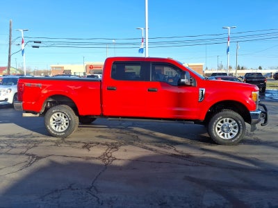 2017 Ford Super Duty F-250 SRW Lariat