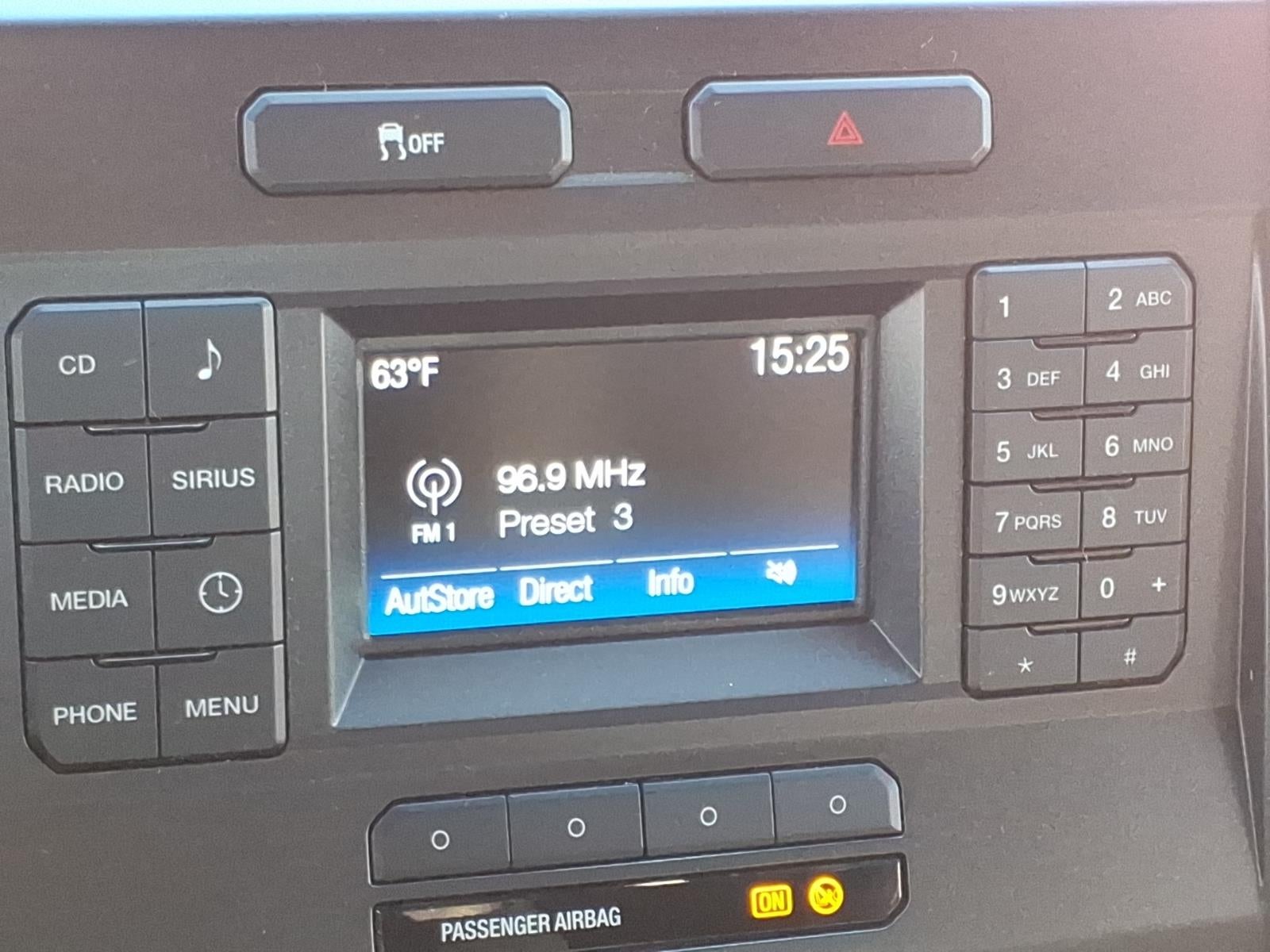 2017 Ford Super Duty F-250 SRW Lariat