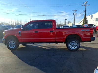 2017 Ford Super Duty F-250 SRW Lariat