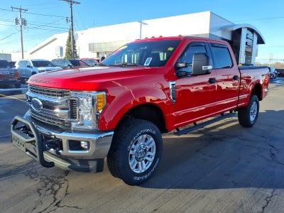 2017 Ford Super Duty F-250 SRW Lariat