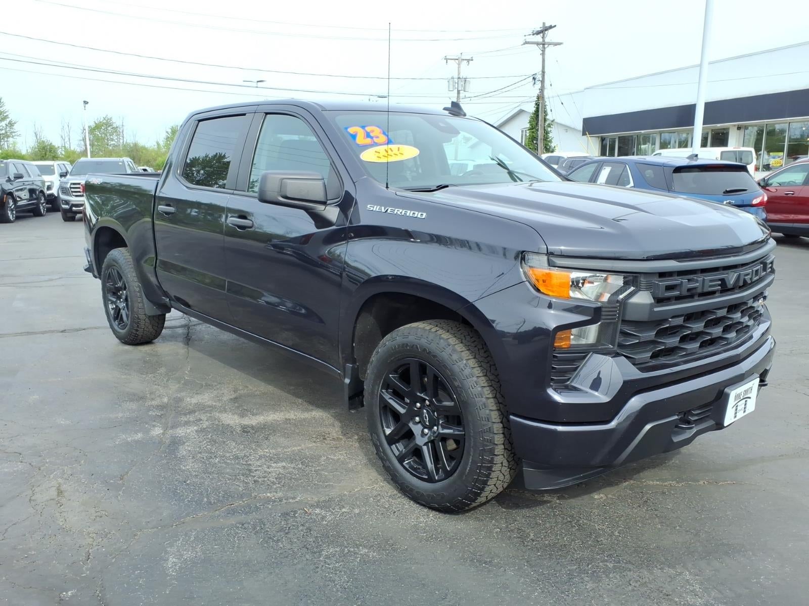 2023 Chevrolet Silverado 1500 Custom