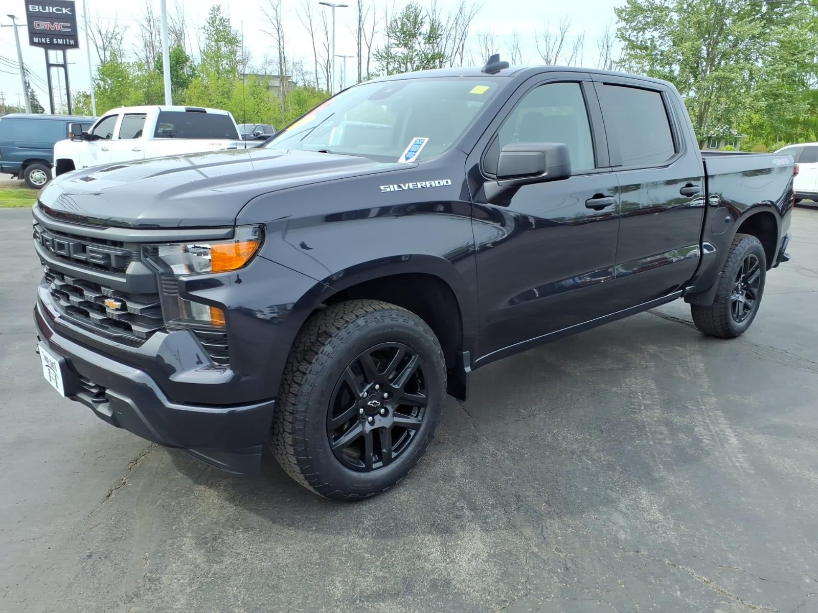 2023 Chevrolet Silverado 1500 Custom