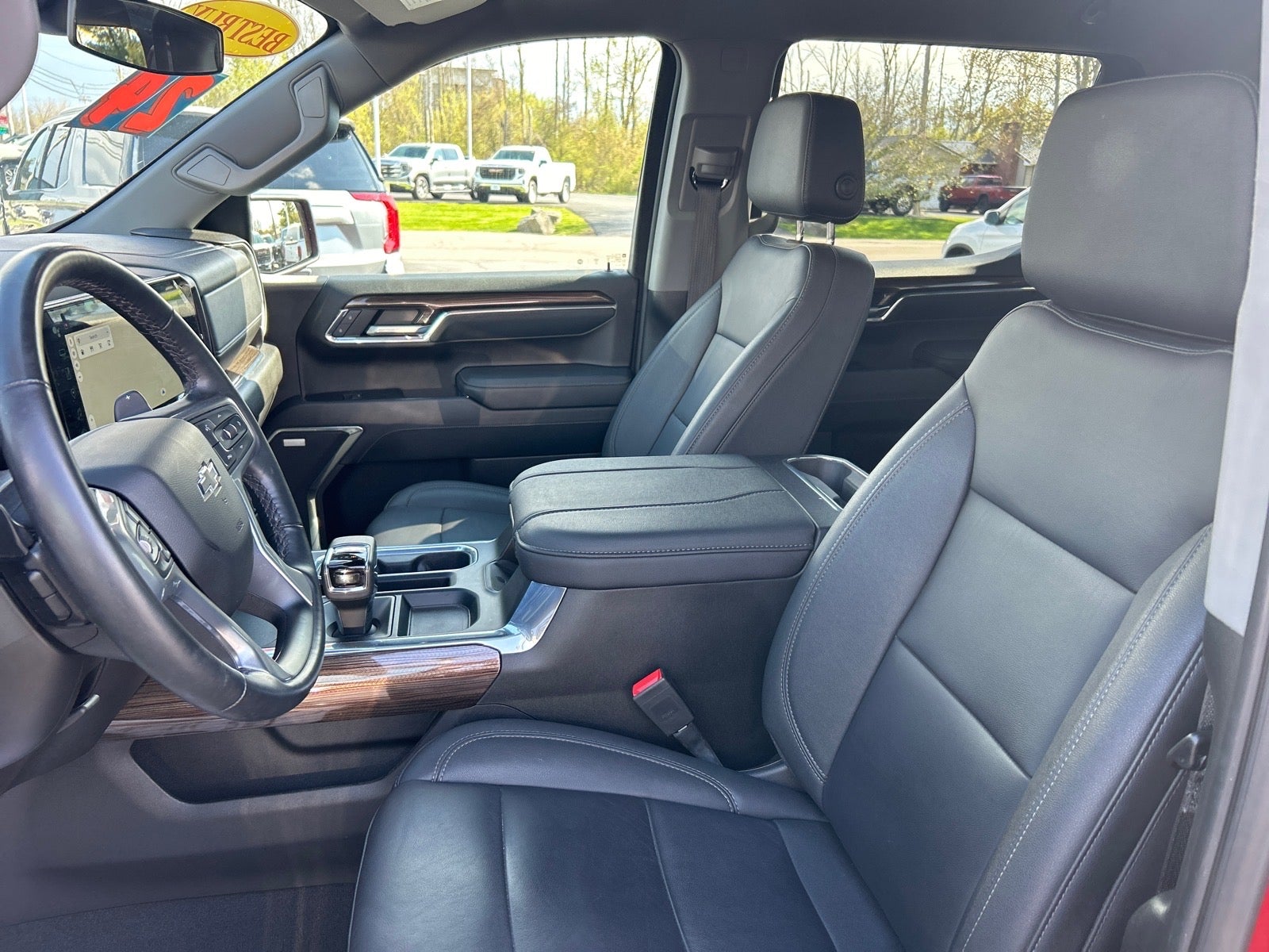 2024 Chevrolet Silverado 1500 RST