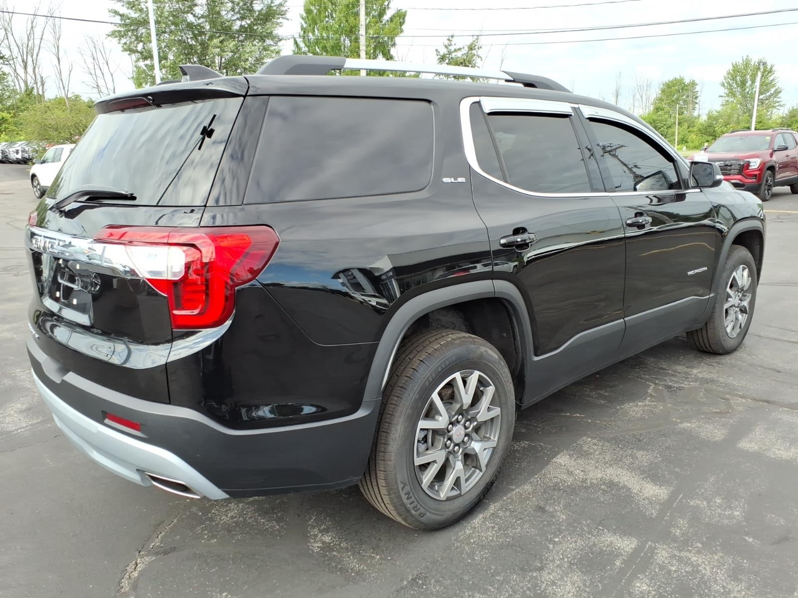 2023 GMC Acadia SLE