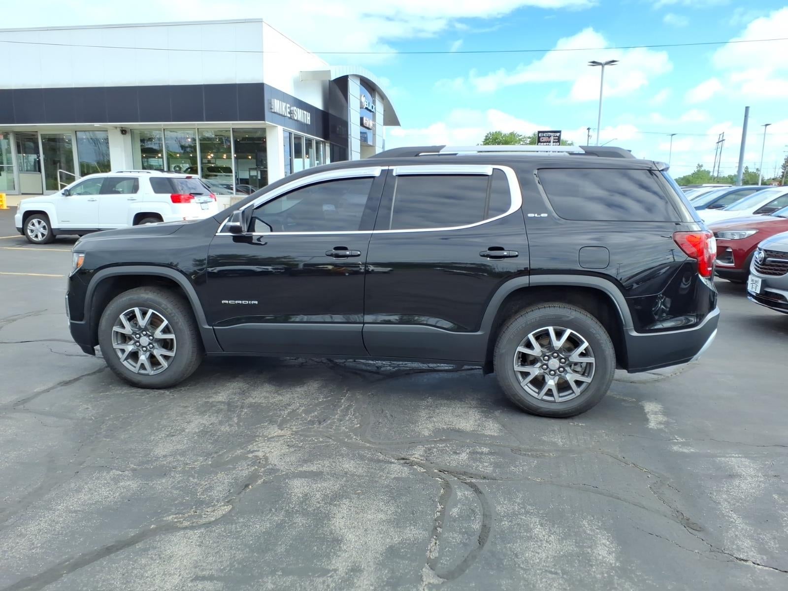 2023 GMC Acadia SLE