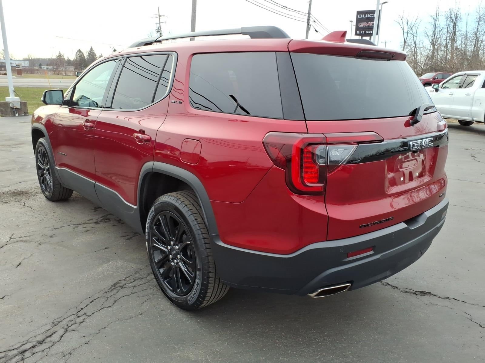 2023 GMC Acadia SLE