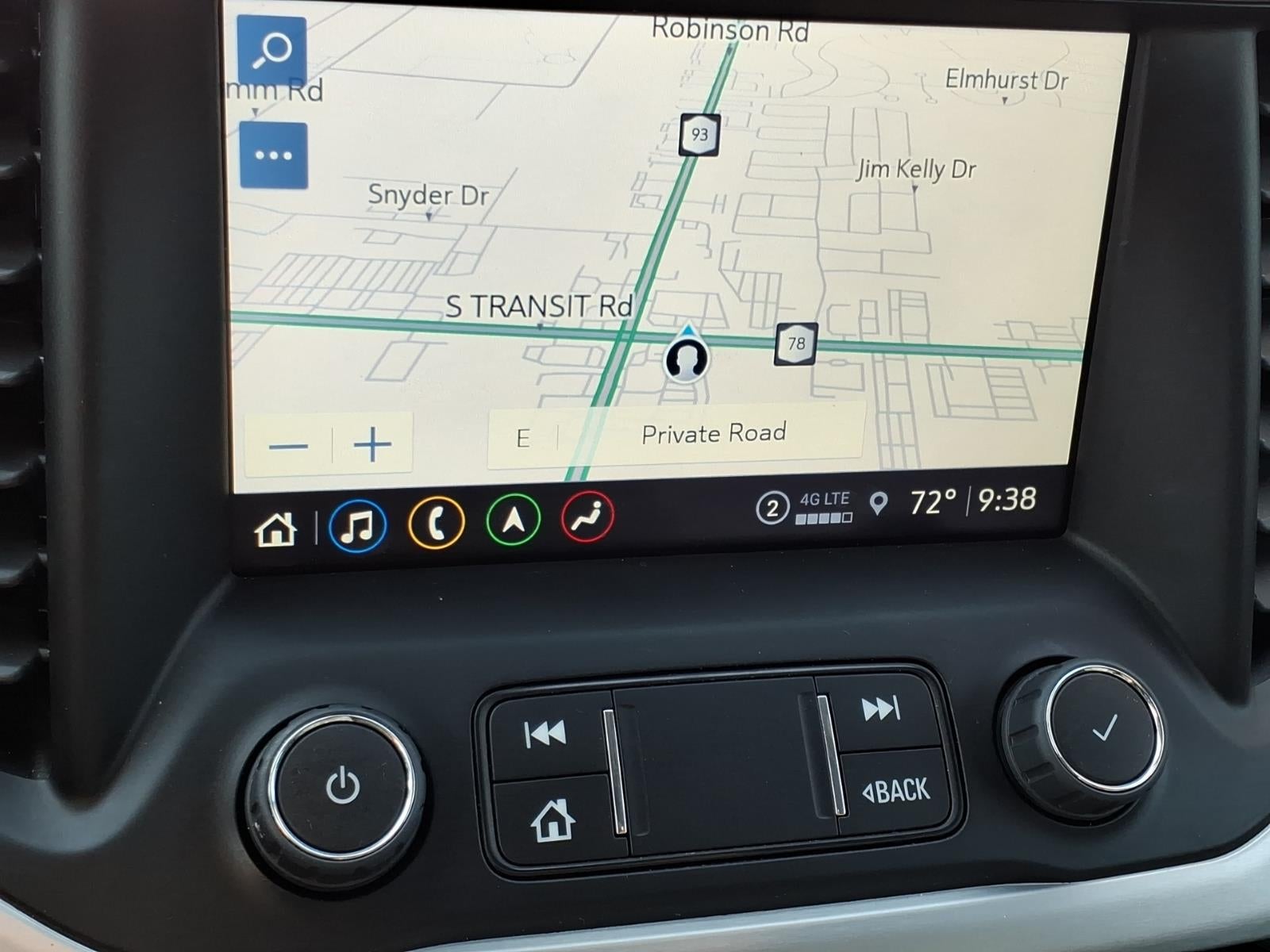 2023 GMC Acadia SLT