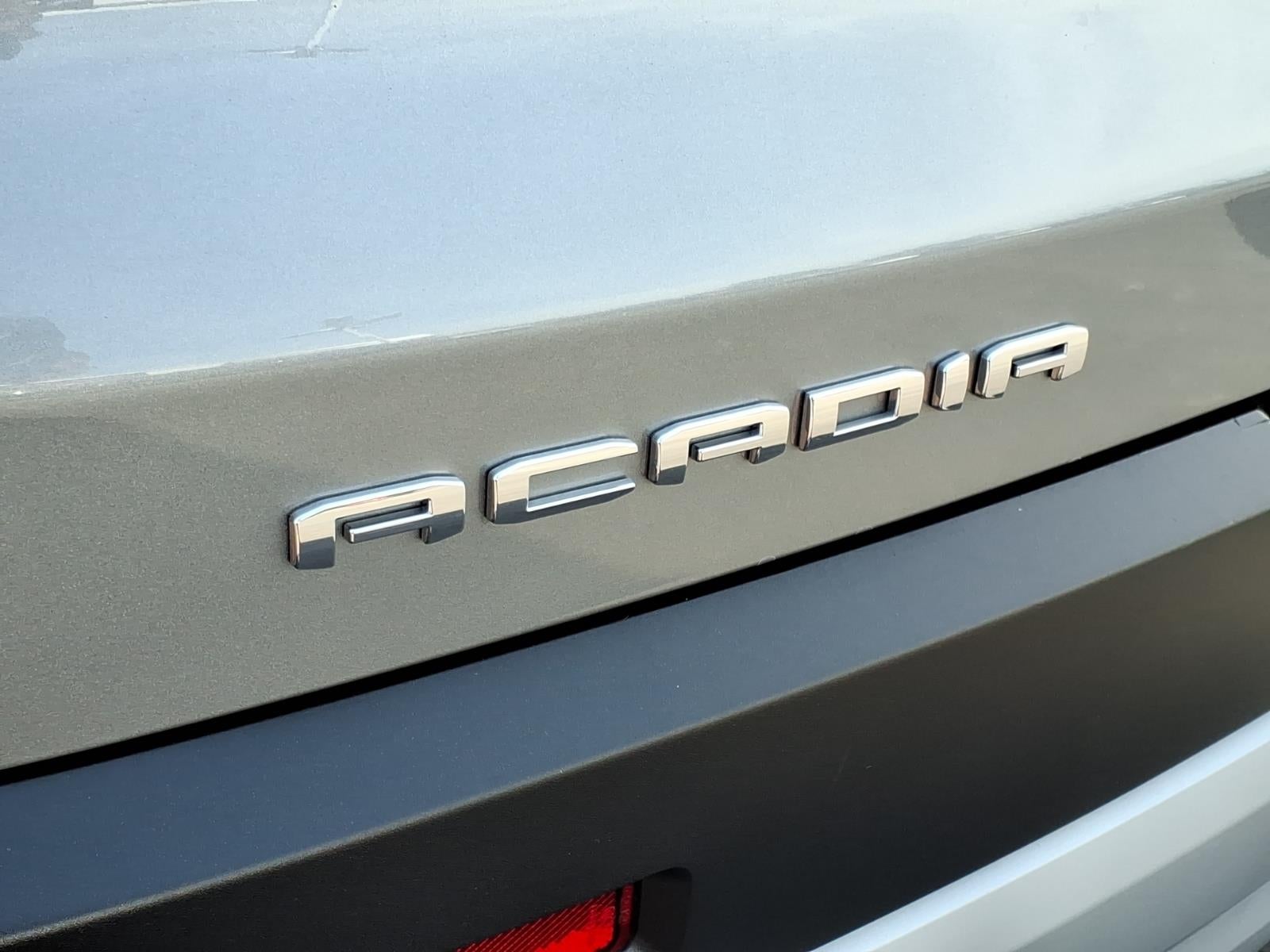 2023 GMC Acadia SLT