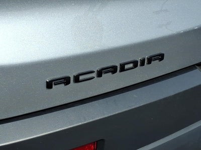2023 GMC Acadia SLT