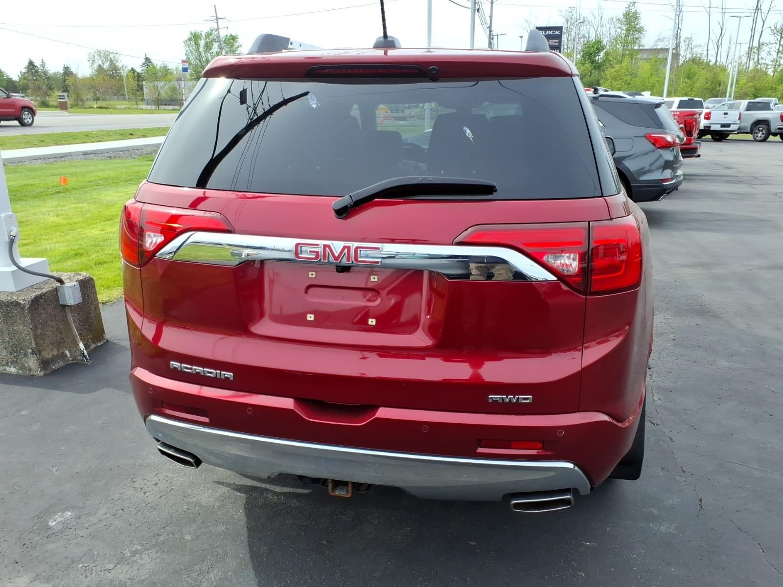 2019 GMC Acadia Denali