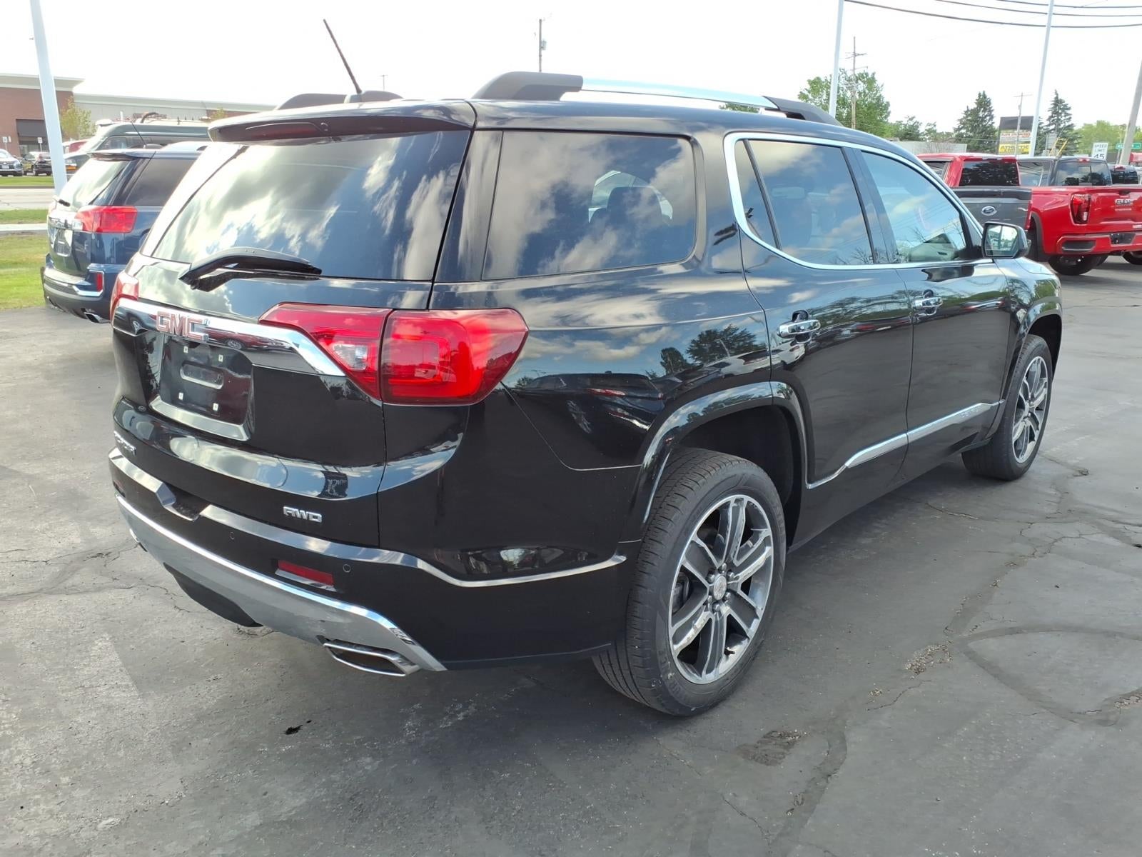 2019 GMC Acadia Denali