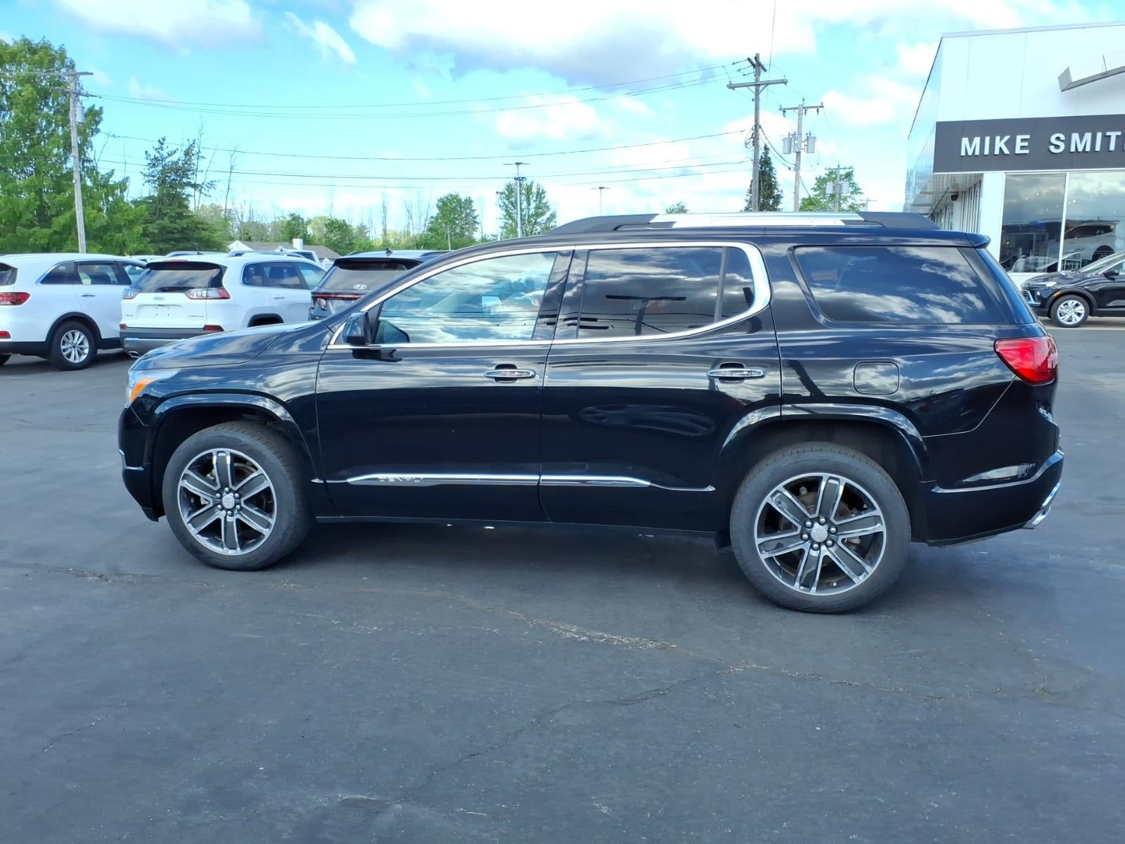 2019 GMC Acadia Denali