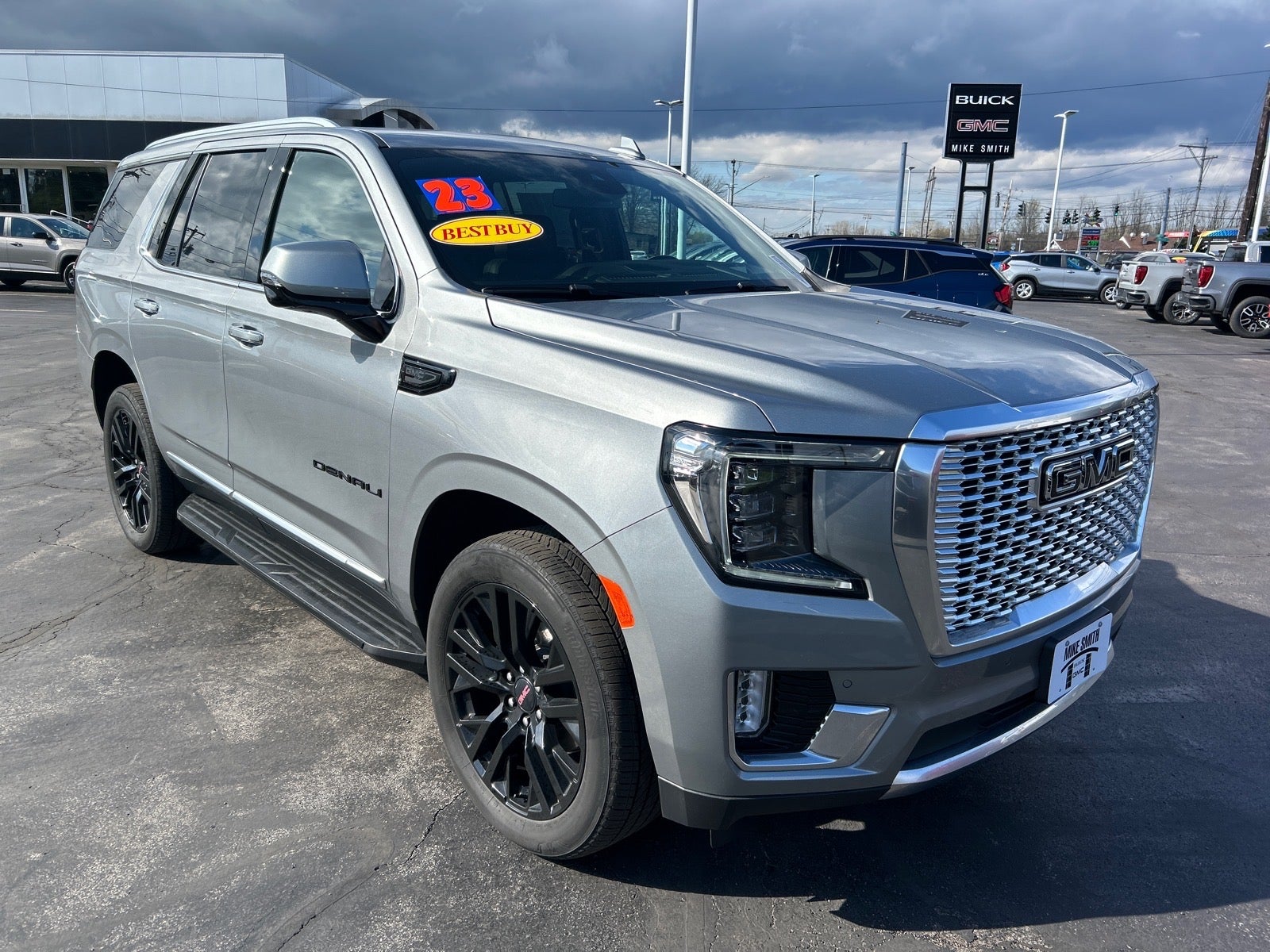 2023 GMC Yukon Denali