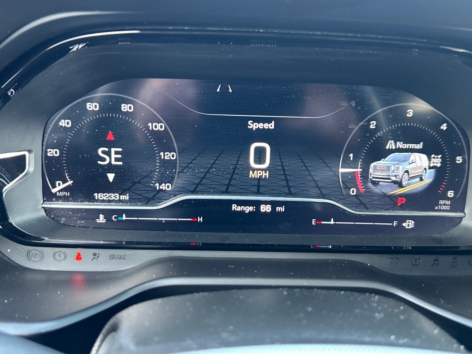 2023 GMC Yukon Denali