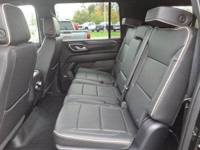 2023 GMC Yukon XL SLT