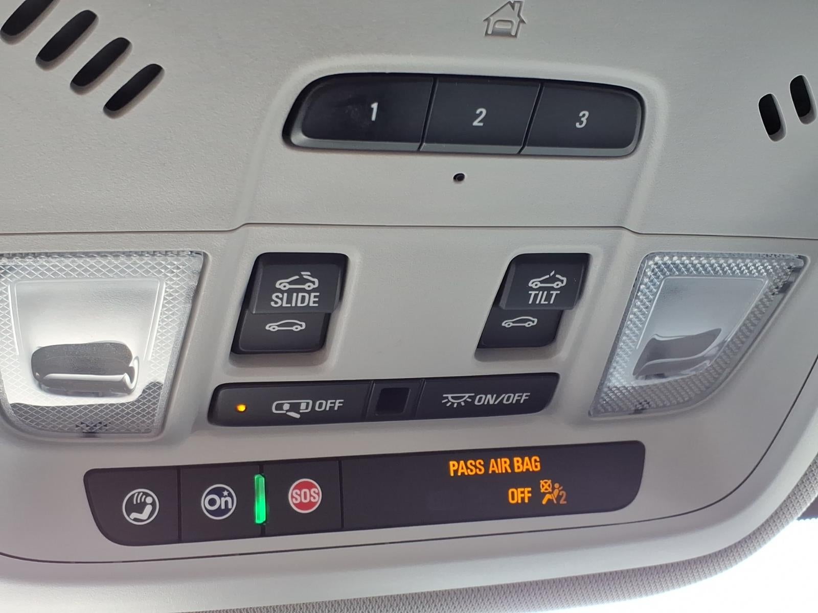 2021 Chevrolet Traverse LT Leather