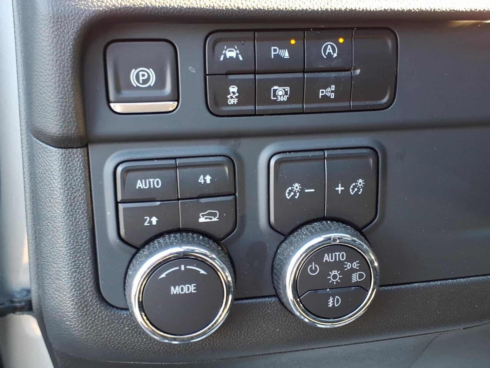 2025 Chevrolet Tahoe RST