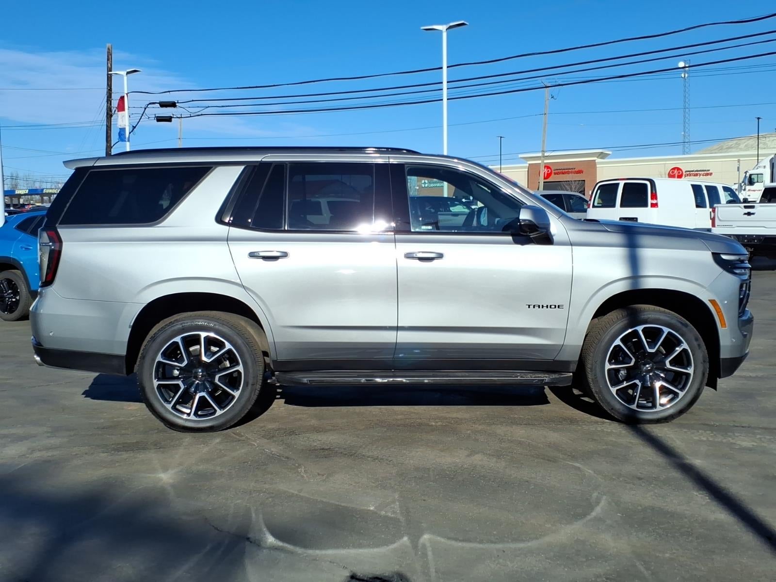 2025 Chevrolet Tahoe RST