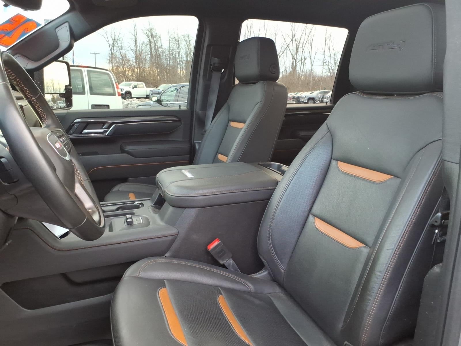 2025 GMC Sierra 2500 HD AT4