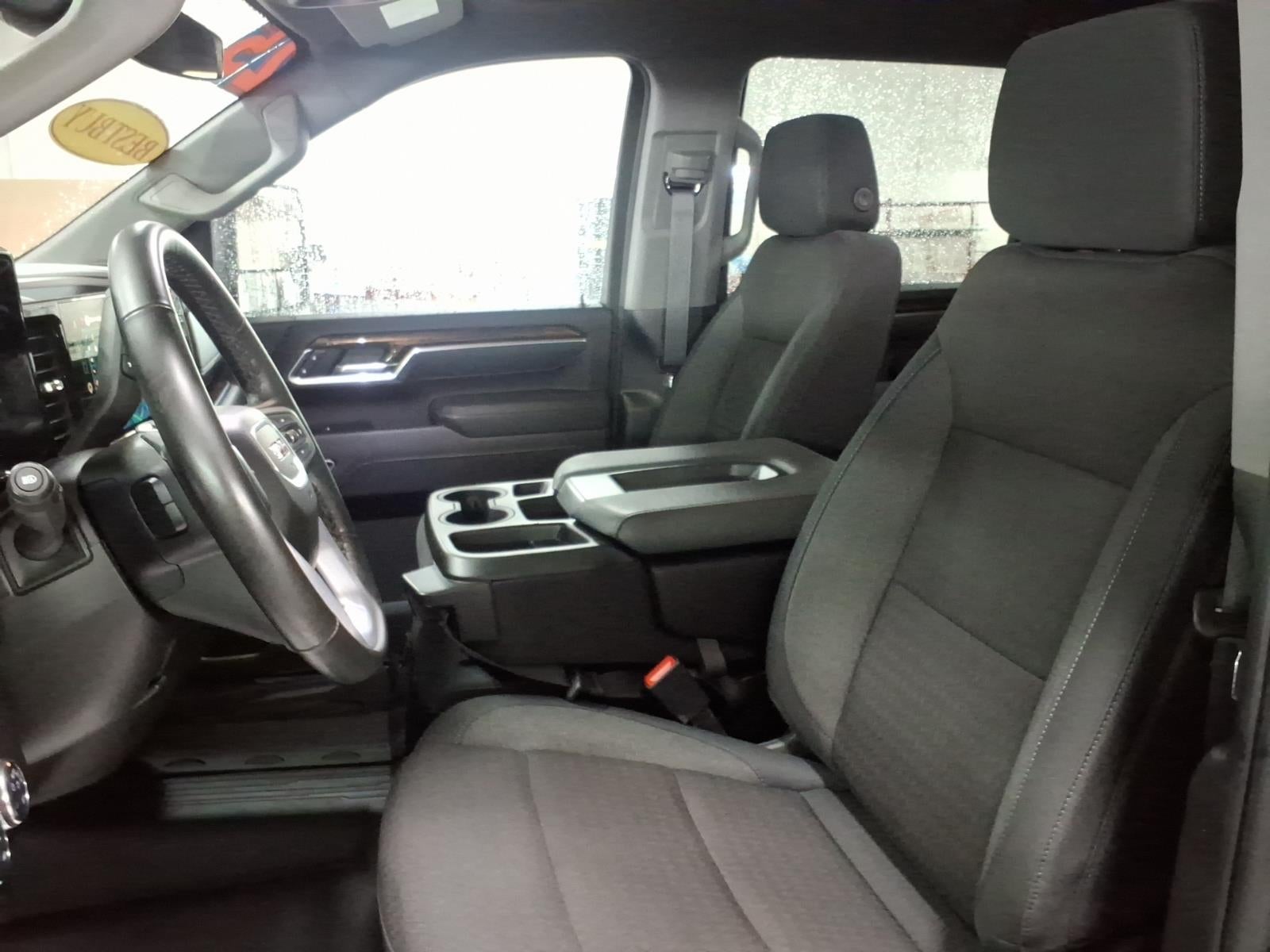 2025 GMC Sierra 3500 HD SLE