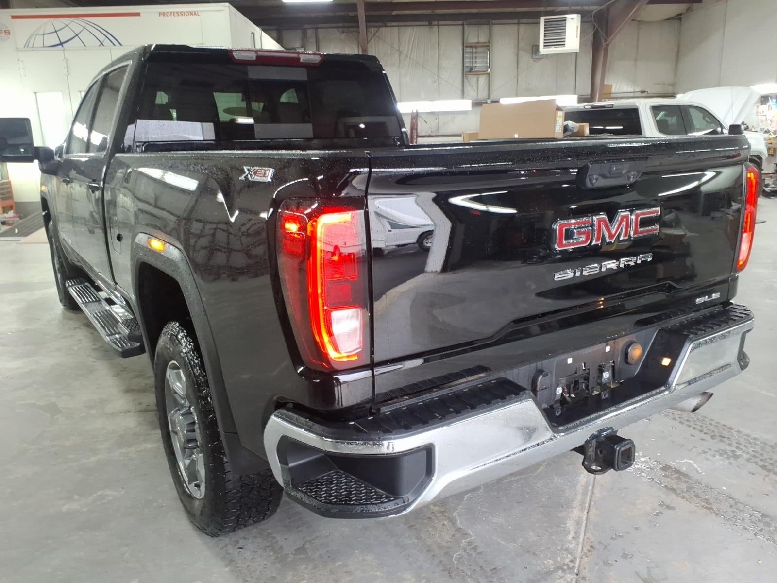 2025 GMC Sierra 3500 HD SLE