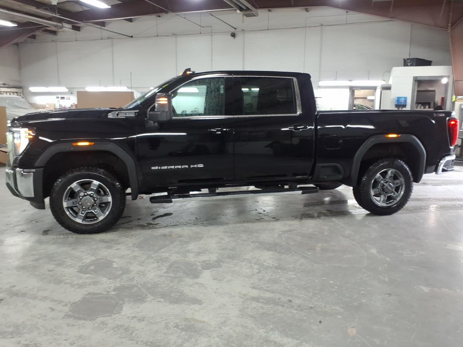 2025 GMC Sierra 3500 HD SLE