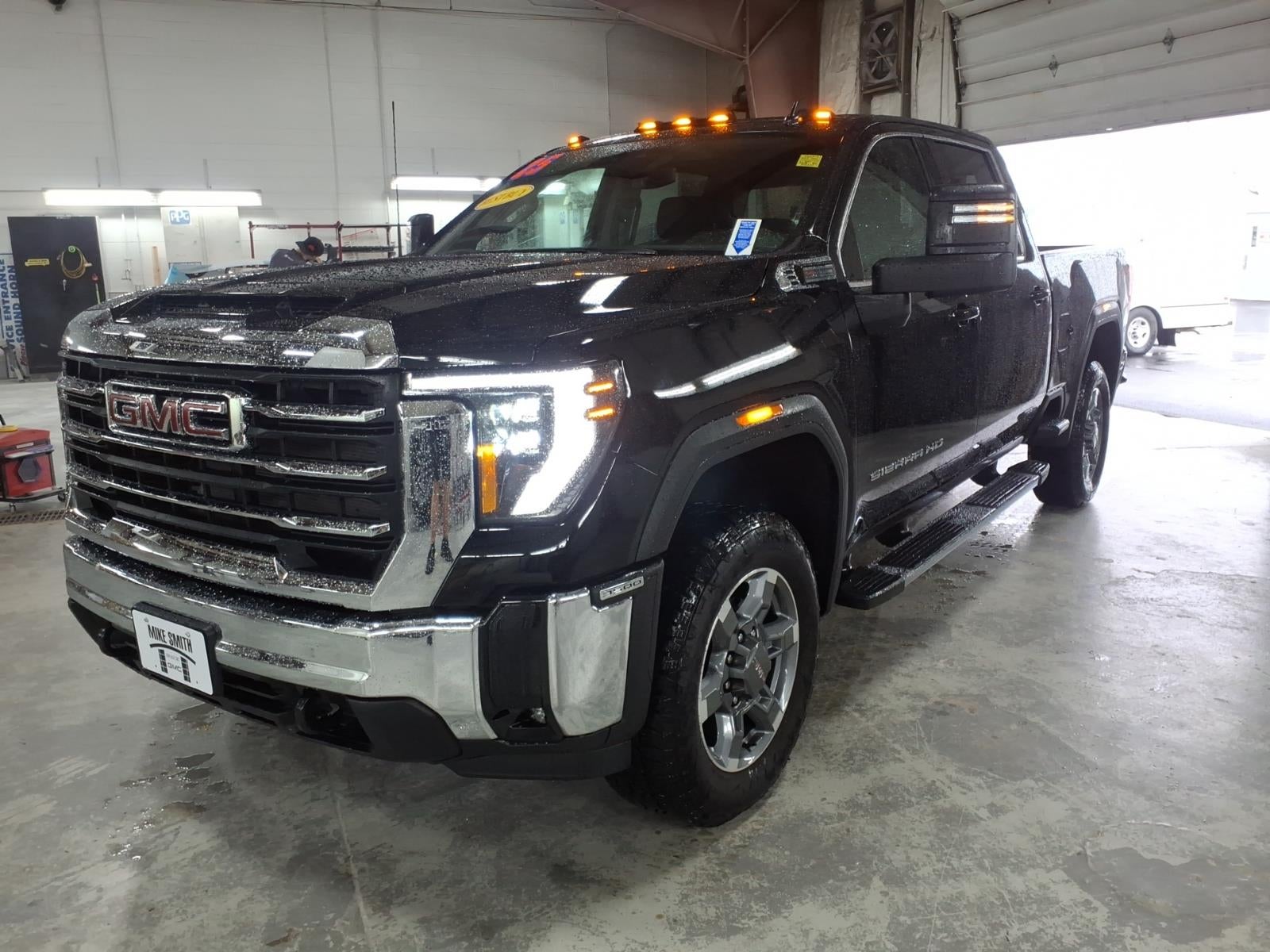 2025 GMC Sierra 3500 HD SLE