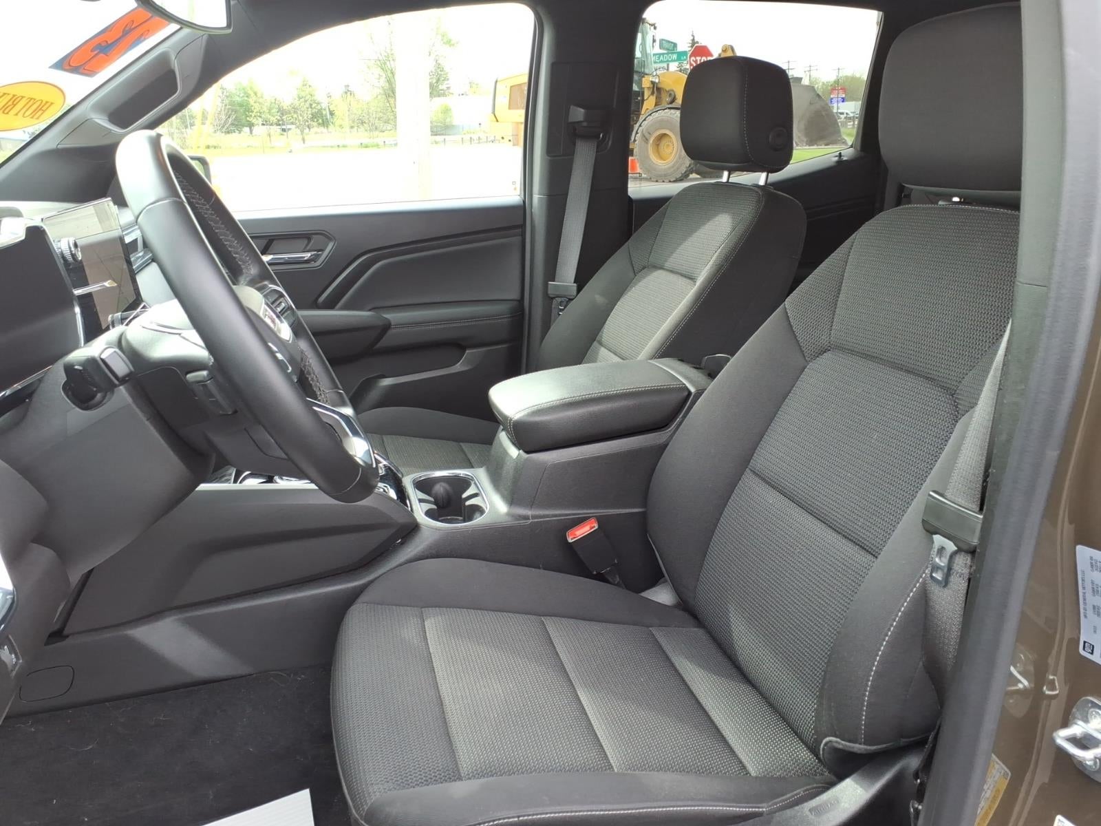 2023 GMC Canyon Elevation