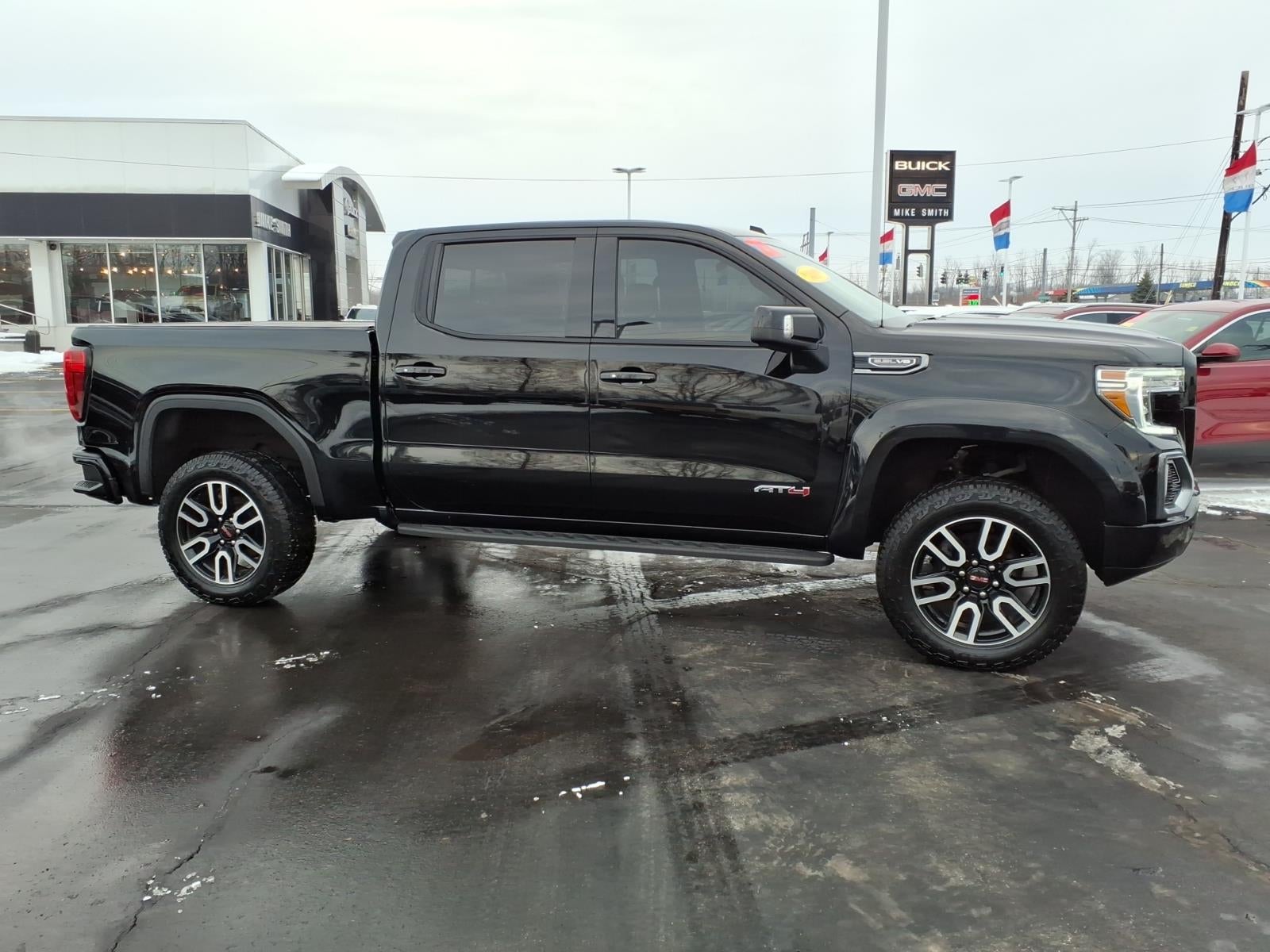2021 GMC Sierra 1500 AT4