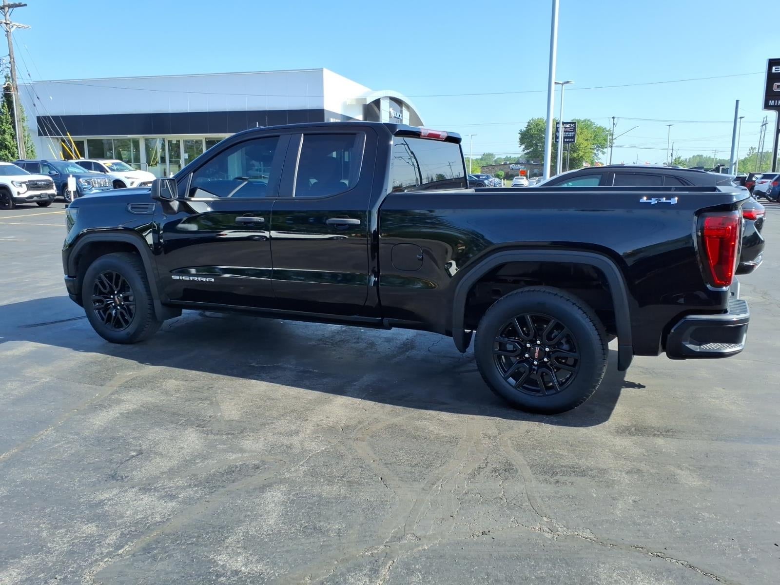 2023 GMC Sierra 1500 Pro