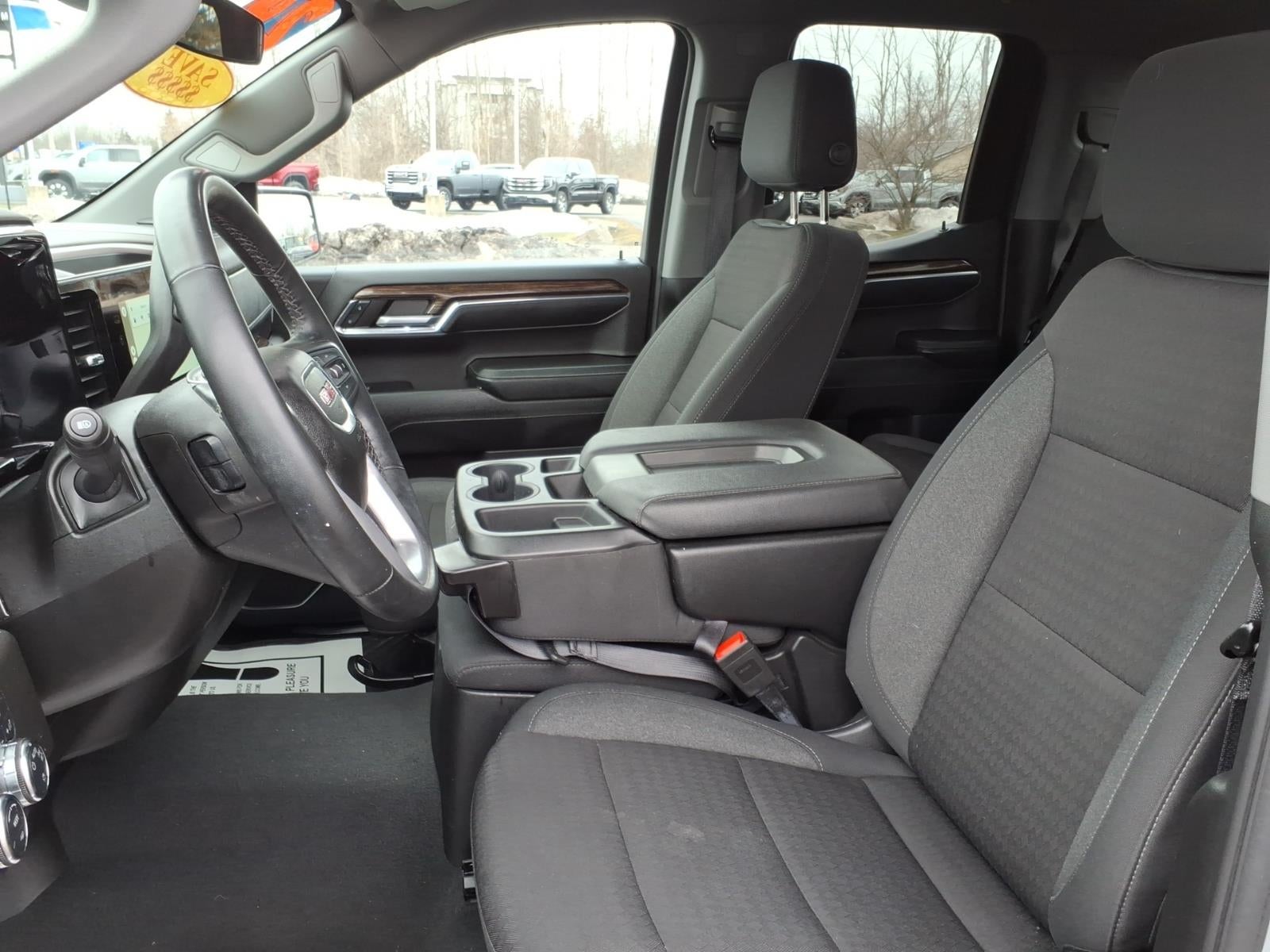 2024 GMC Sierra 1500 SLE