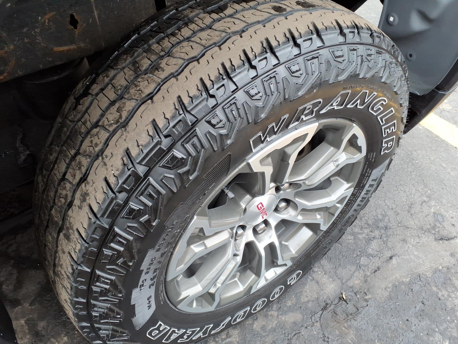 2024 GMC Sierra 1500 SLE