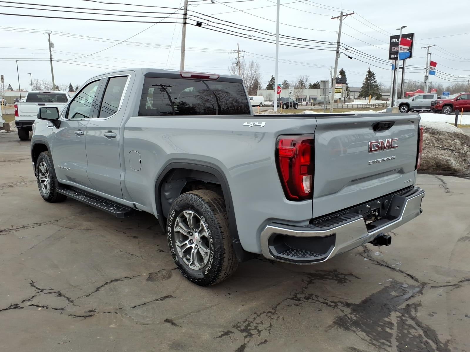 2024 GMC Sierra 1500 SLE