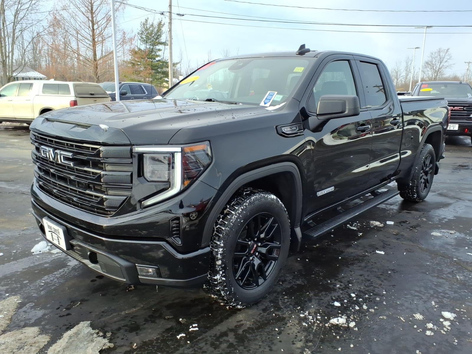 2023 GMC Sierra 1500 Elevation