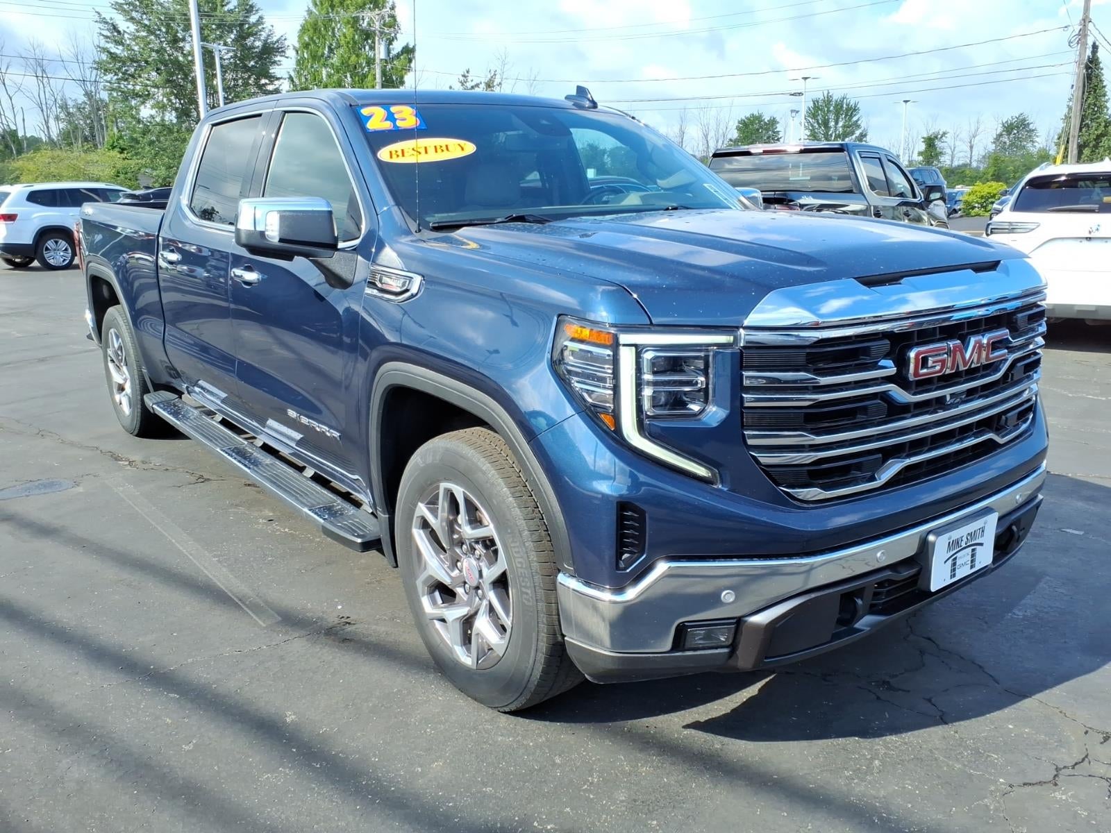 2023 GMC Sierra 1500 SLT