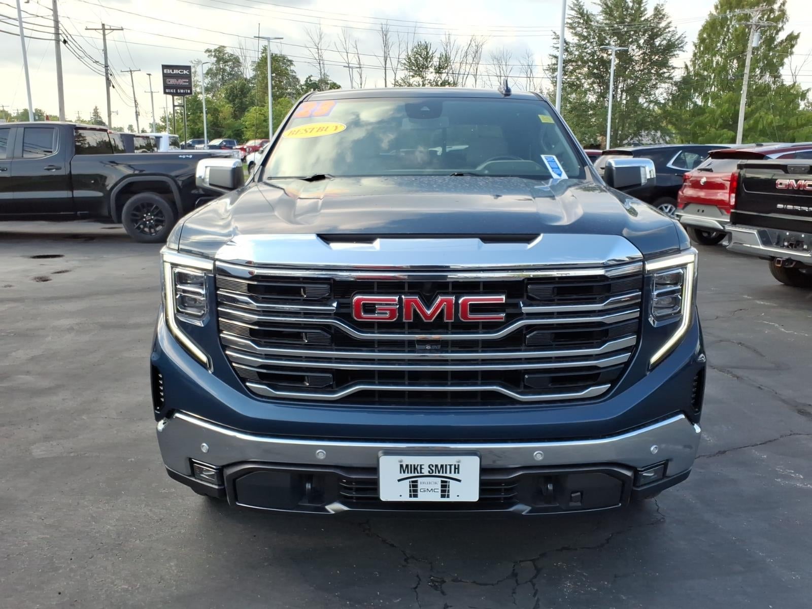 2023 GMC Sierra 1500 SLT