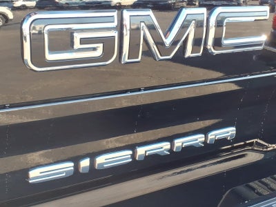 2025 GMC Sierra 1500 AT4