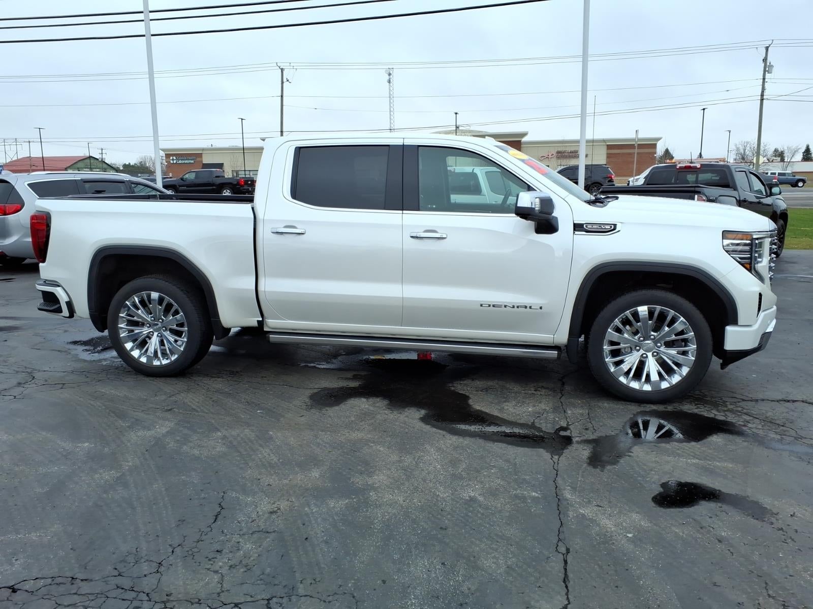 2023 GMC Sierra 1500 Denali