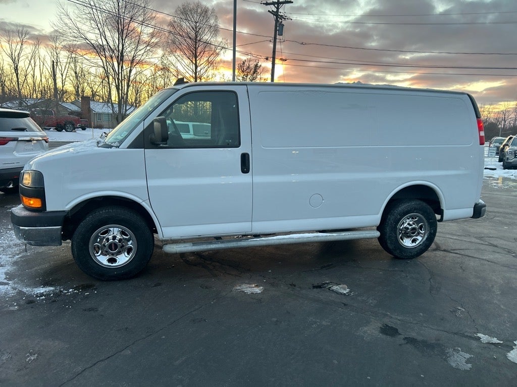 2021 GMC Savana Cargo 2500 Work Van