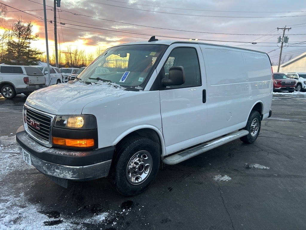 2021 GMC Savana Cargo 2500 Work Van
