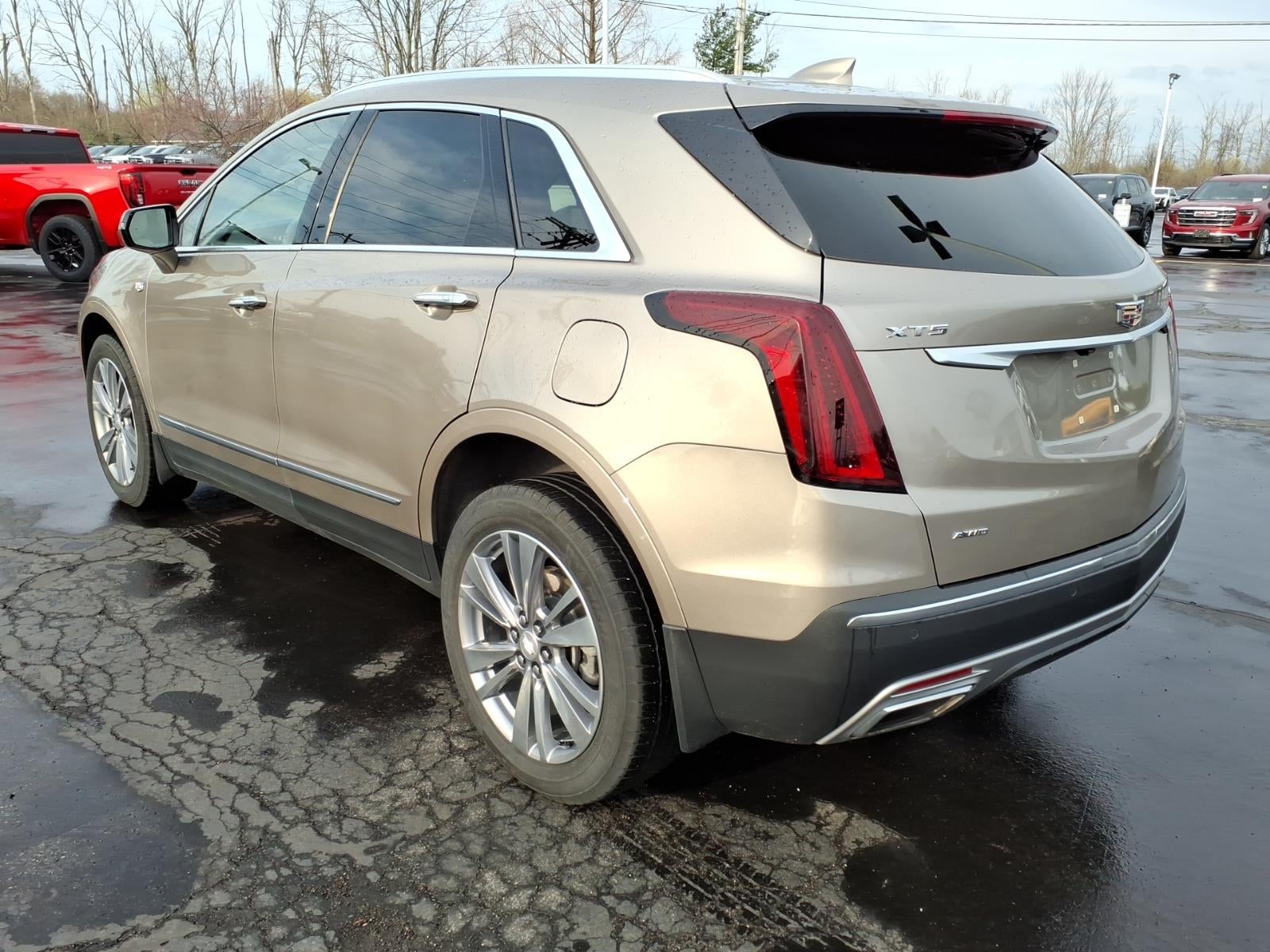 2023 Cadillac XT5 Premium Luxury