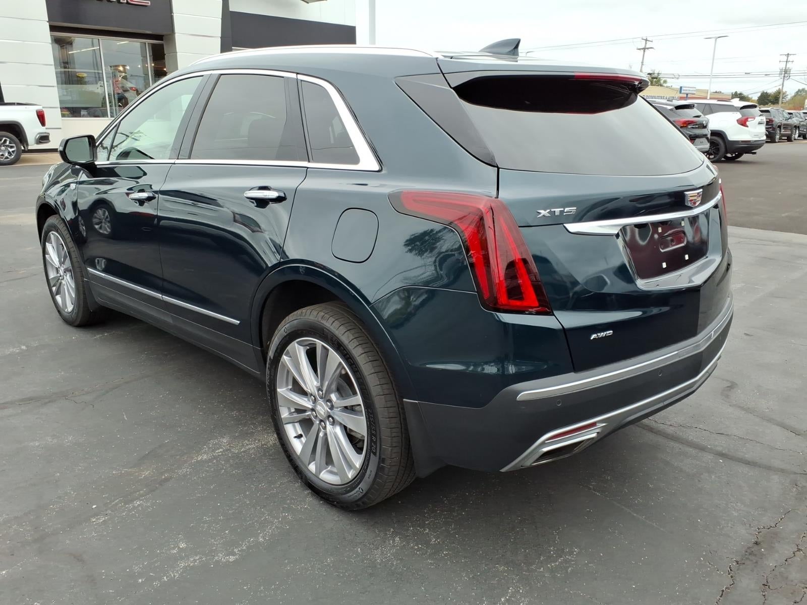2024 Cadillac XT5 Premium Luxury