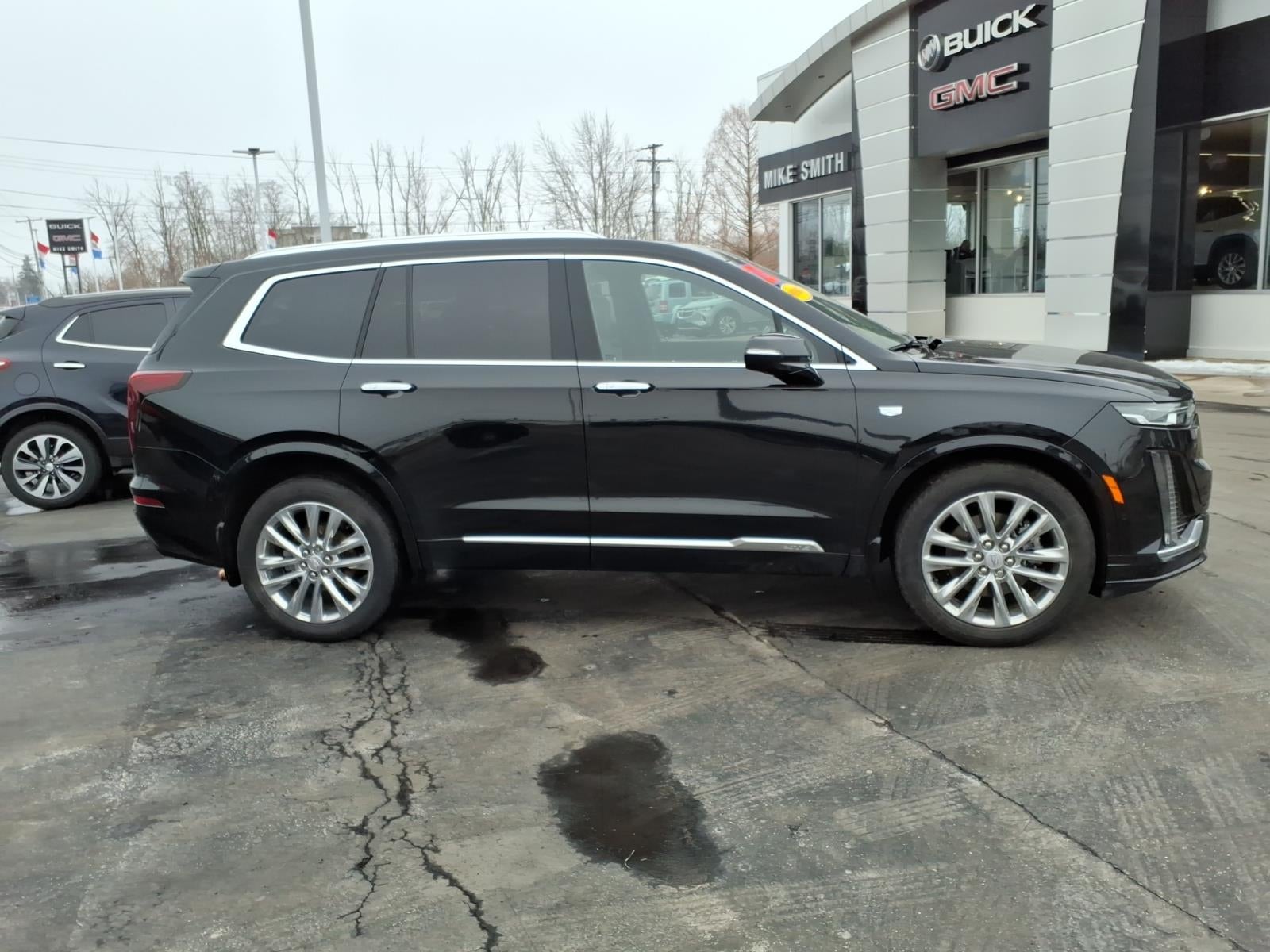 2023 Cadillac XT6 Premium Luxury