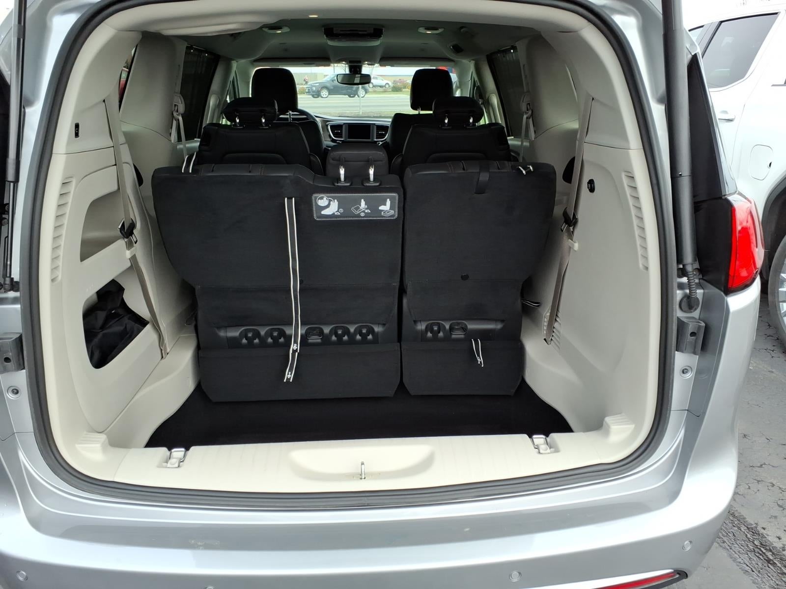 2019 Chrysler Pacifica Touring L