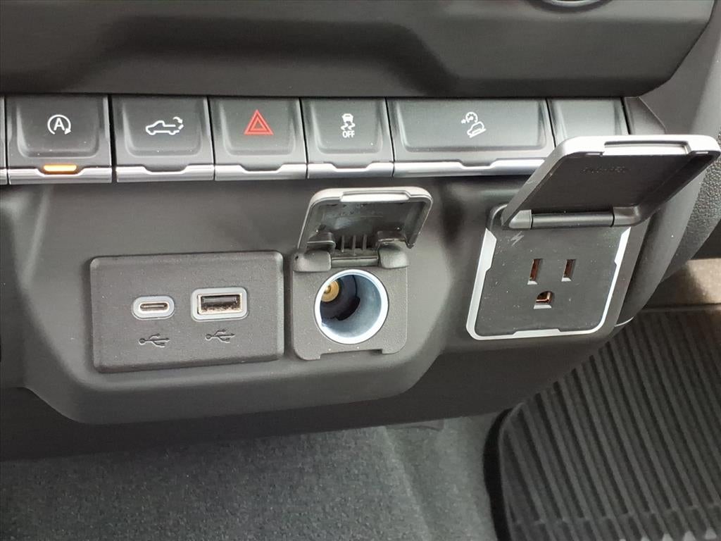 2023 Chevrolet Silverado 1500 Custom Trail Boss