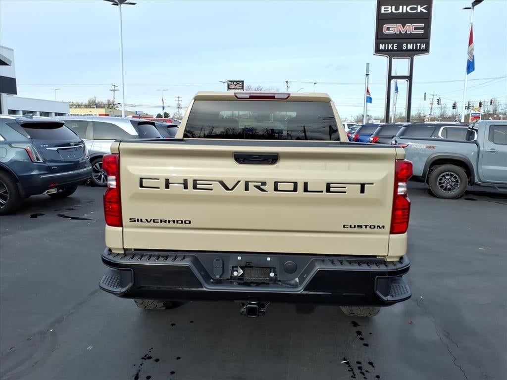 2023 Chevrolet Silverado 1500 Custom Trail Boss