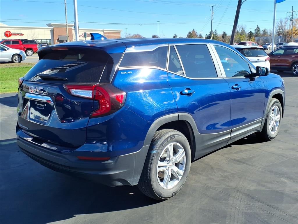 2023 GMC Terrain SLE