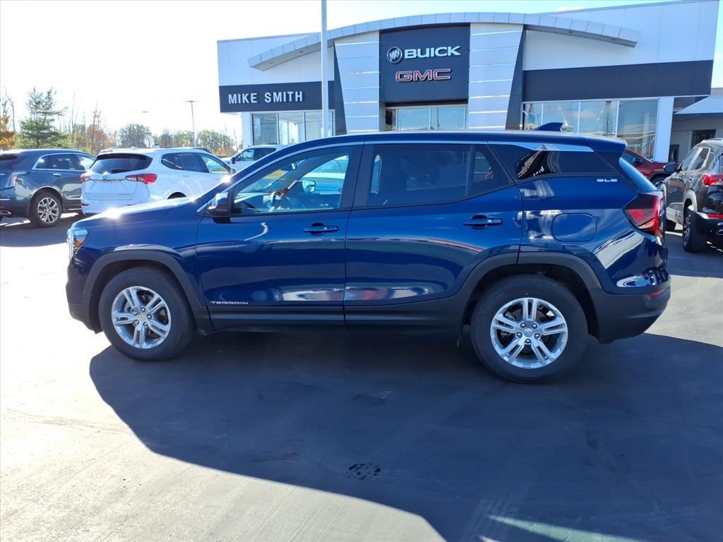2023 GMC Terrain SLE