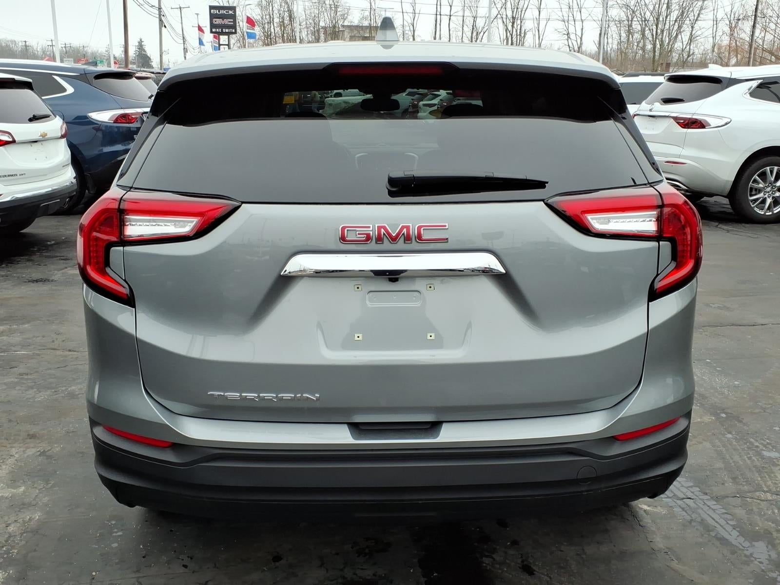 2023 GMC Terrain SLE